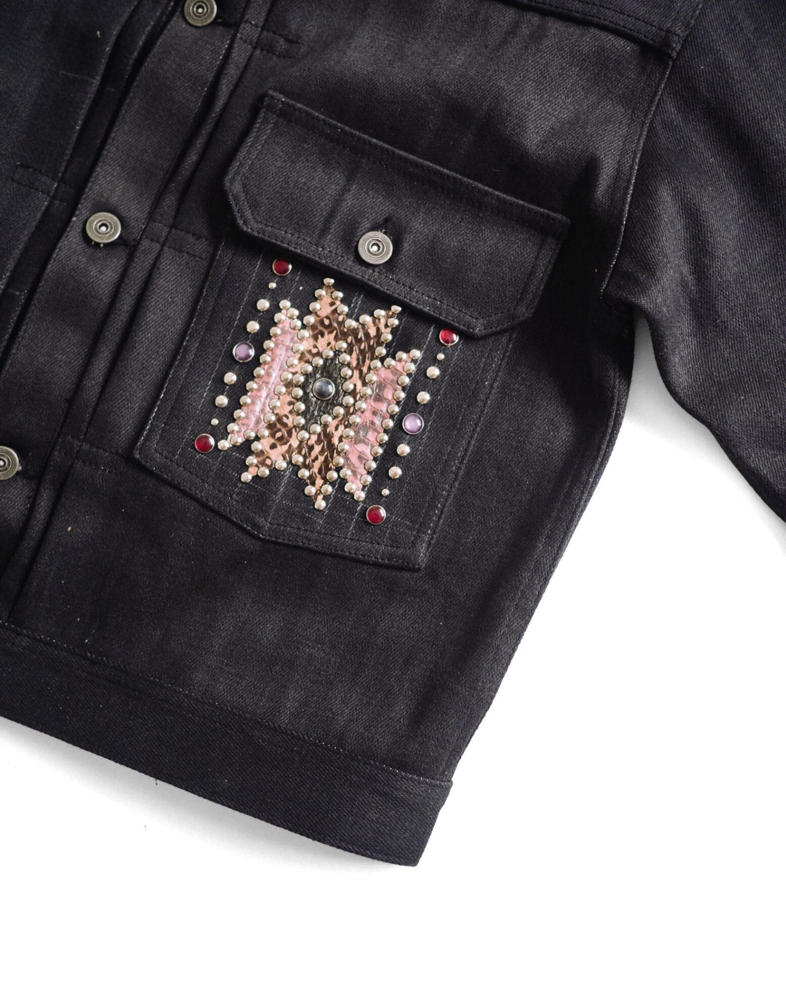 Pocket Detail