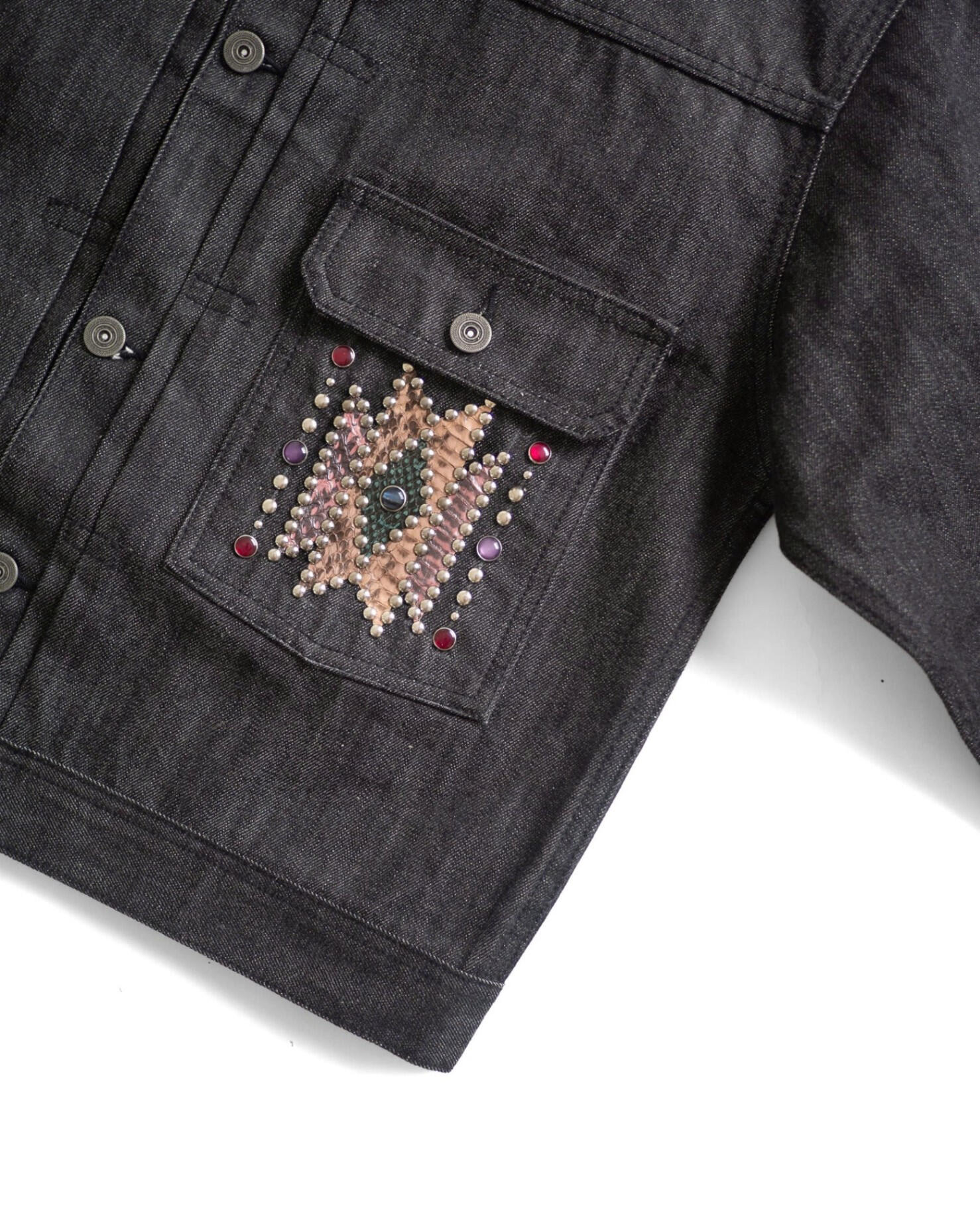Pocket Detail