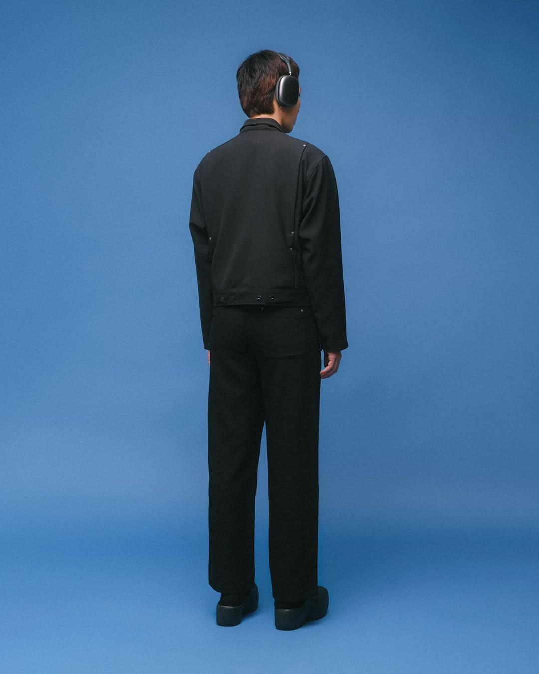 Back View with Headphones - Shot by Dang Hoang An (@hoangan.raw)